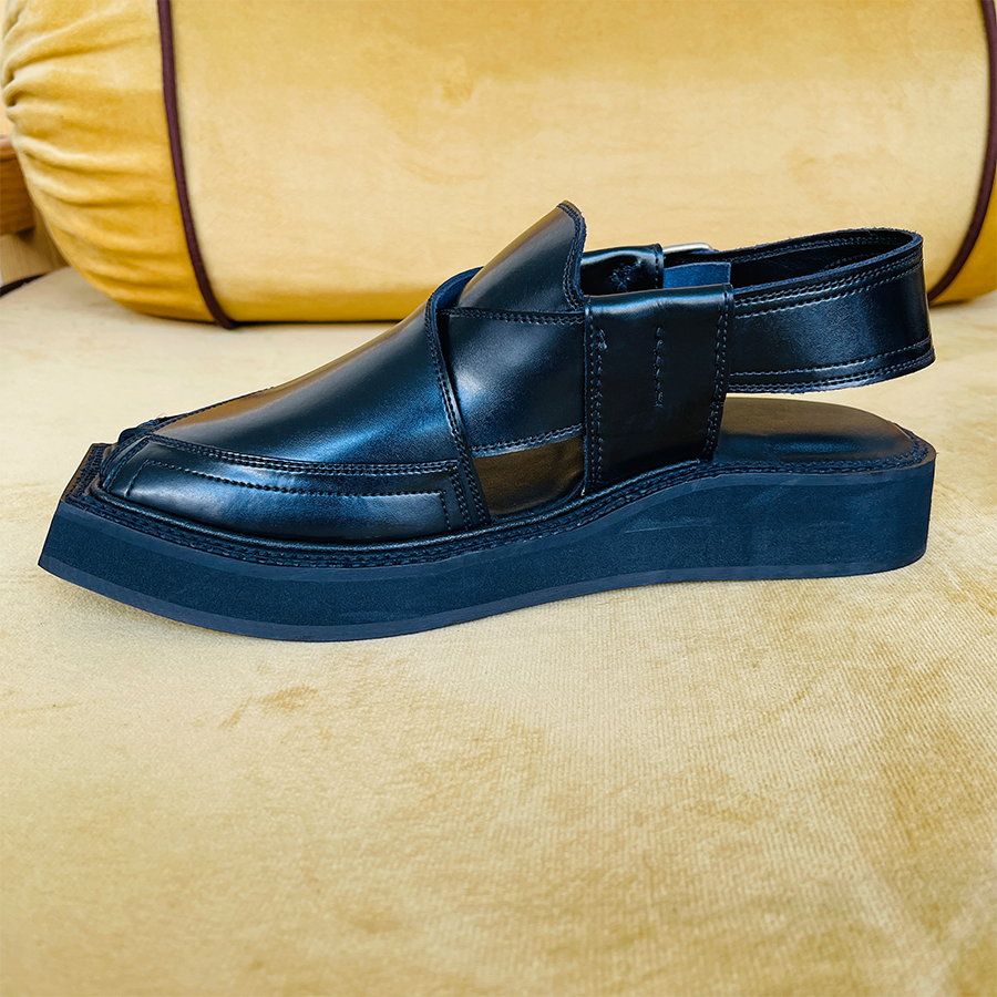 Black Kaptan Chappal – Premium