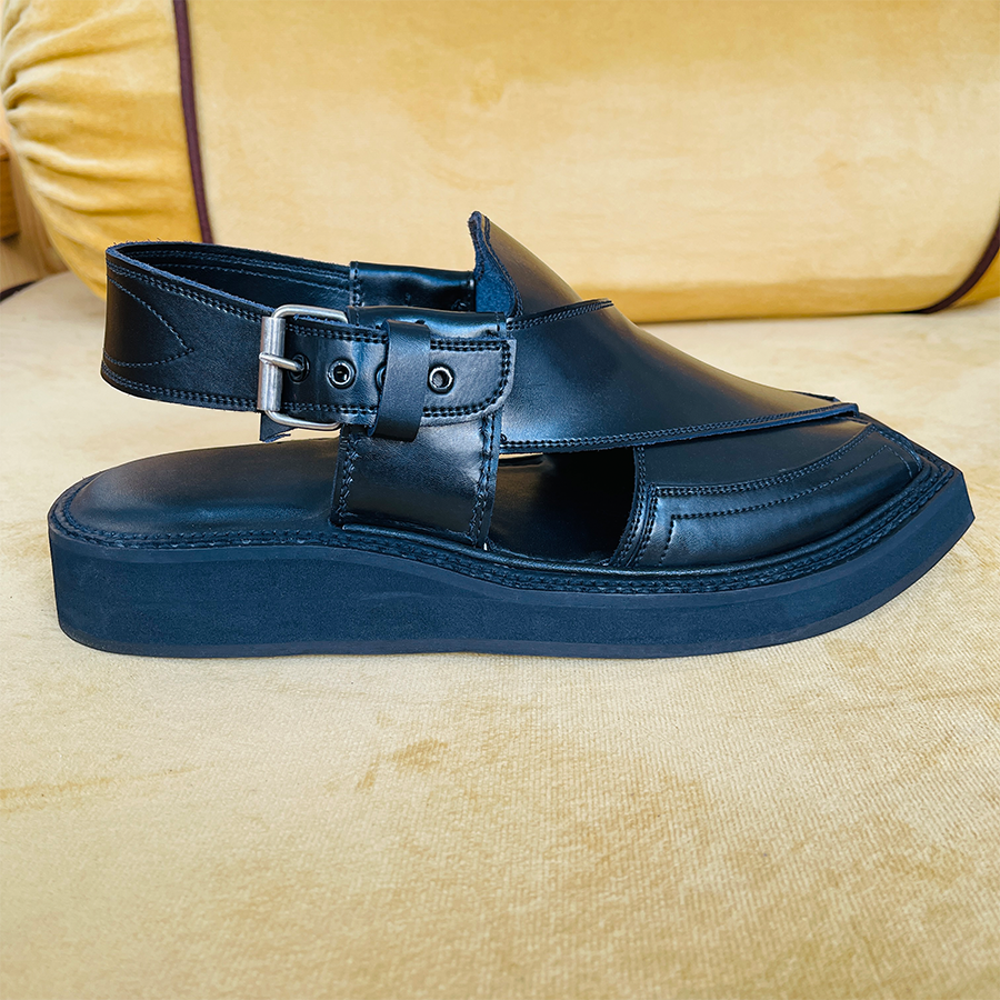 Black Kaptan Chappal – Premium